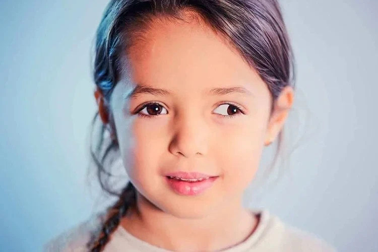 علاج الحول الوحشي المتقطع عند الأطفال